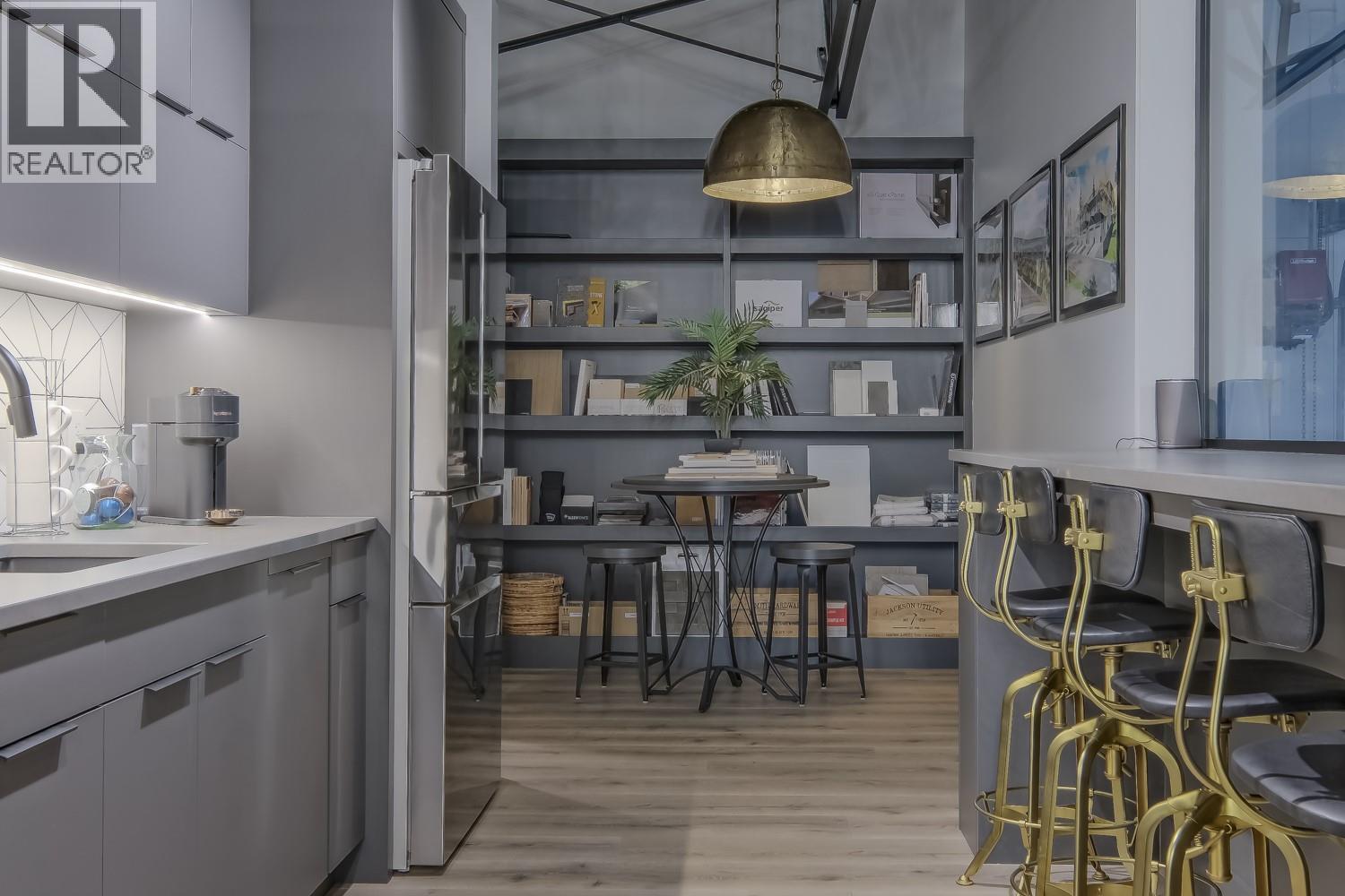 2110 Matrix Crescent Unit# 18, Kelowna, British Columbia  V1V 0C1 - Photo 5 - 10384656