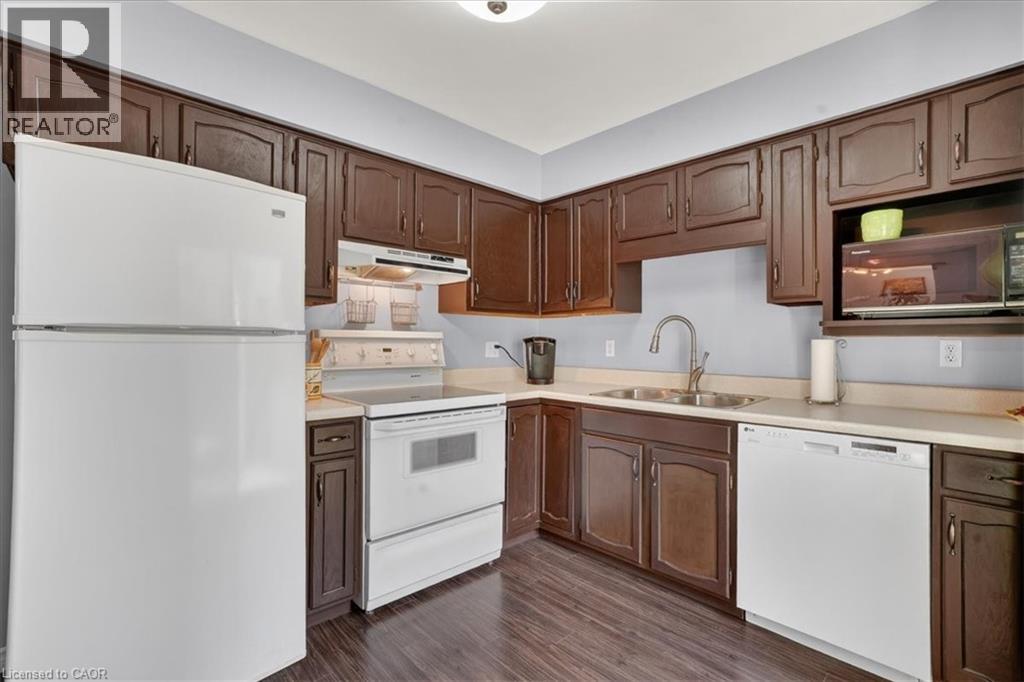 636 Grange Crescent, Waterloo, Ontario  N2T 2L9 - Photo 18 - 40823641