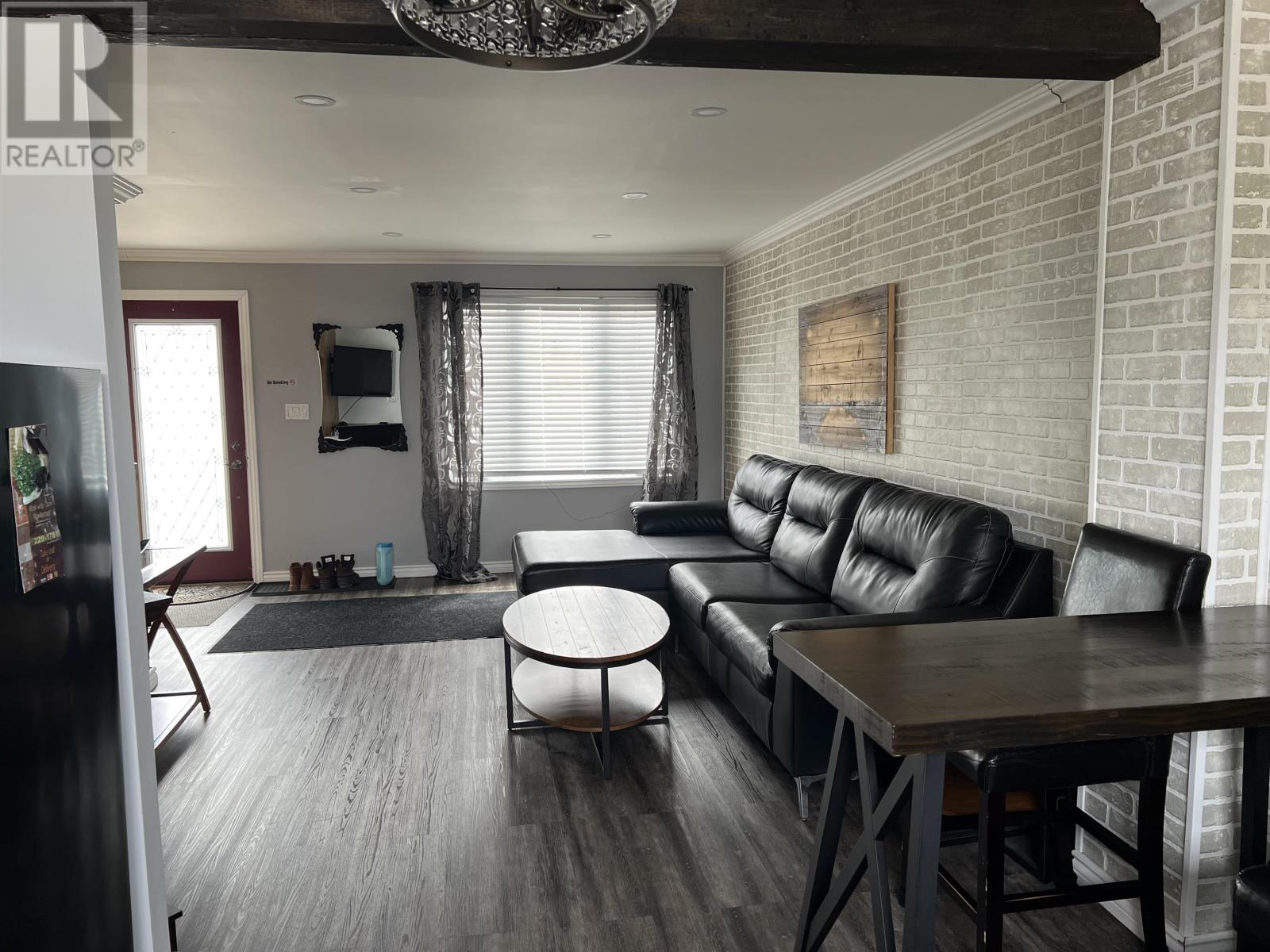 34 Mccullough St, Marathon, Ontario  P0T 2E0 - Photo 3 - TB2600759