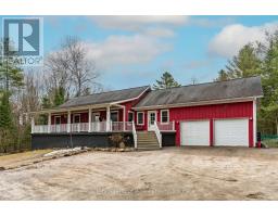 1039 FALKENBURG ROAD, Bracebridge, Ontario