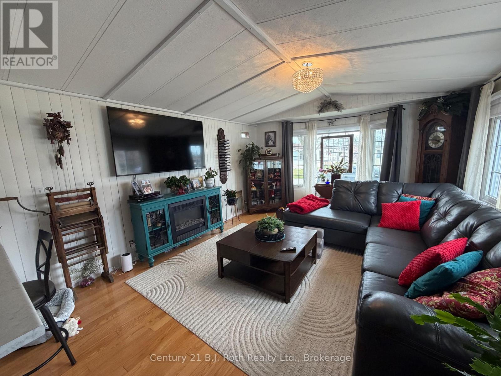 37 Berts Road, Midland, Ontario  L4R 5B5 - Photo 7 - S13038490