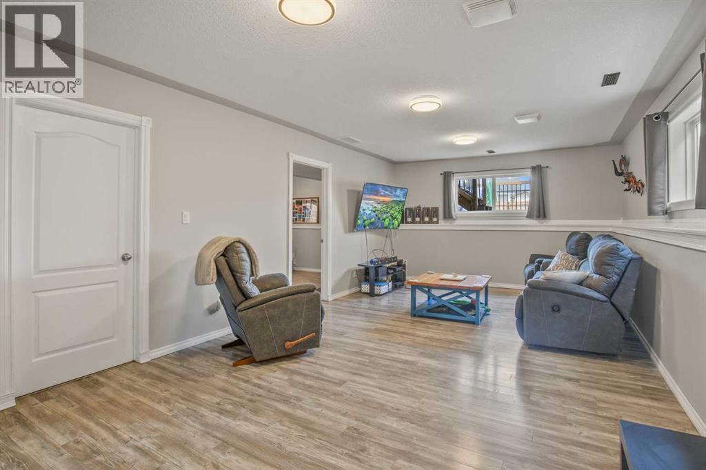 44 White Avenue, Red Deer, Alberta  T4N 7E5 - Photo 15 - A2296729