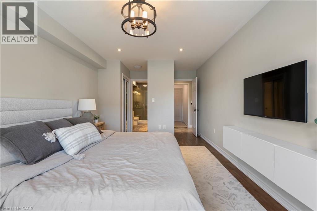 53 Redfern Avenue Unit# 2, Hamilton, Ontario  L9C 0E2 - Photo 18 - 40823407