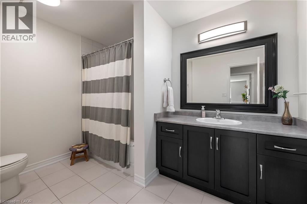 53 Redfern Avenue Unit# 2, Hamilton, Ontario  L9C 0E2 - Photo 26 - 40823407