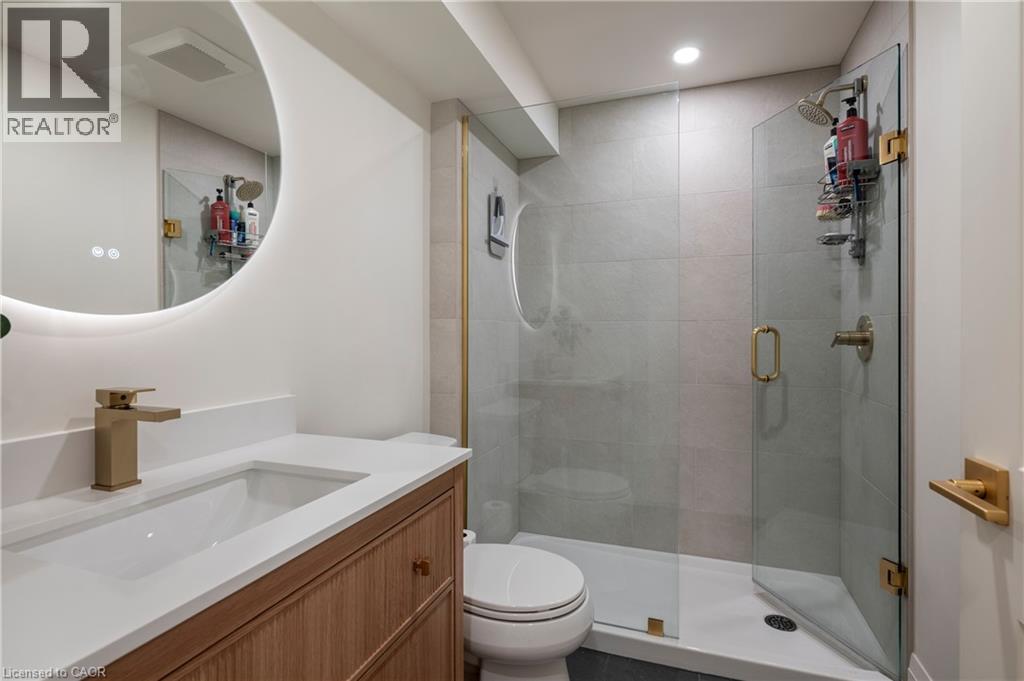 53 Redfern Avenue Unit# 2, Hamilton, Ontario  L9C 0E2 - Photo 33 - 40823407