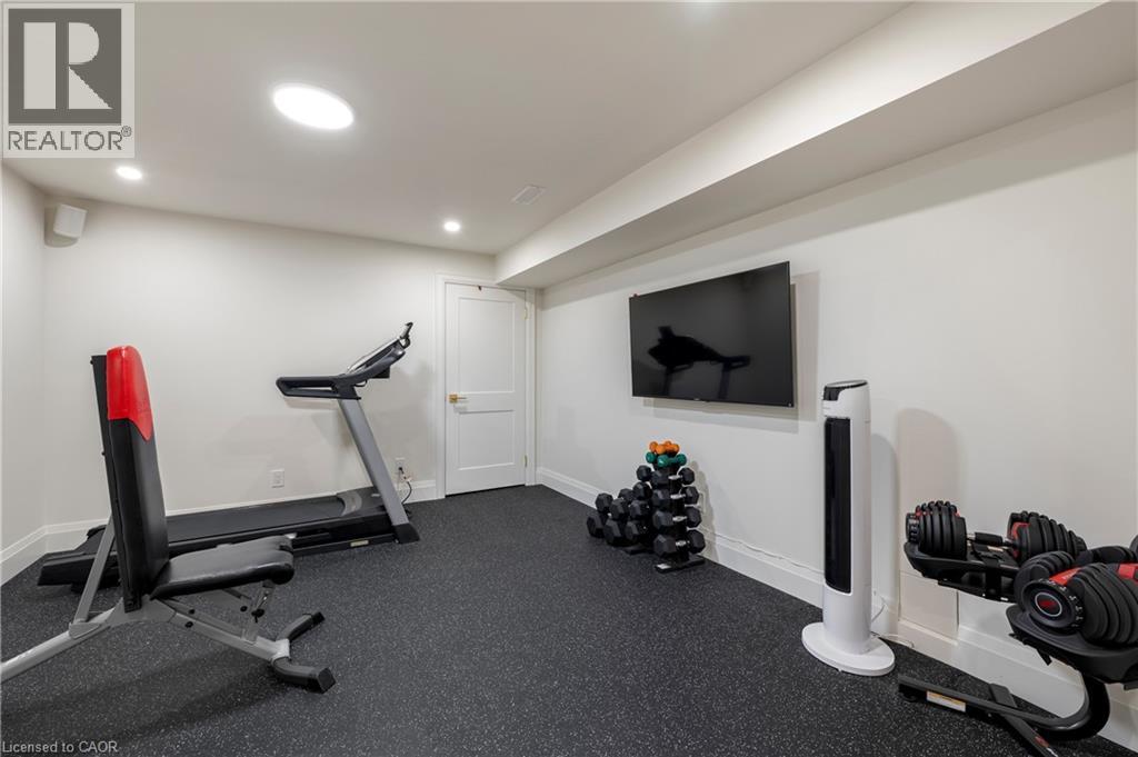 53 Redfern Avenue Unit# 2, Hamilton, Ontario  L9C 0E2 - Photo 34 - 40823407