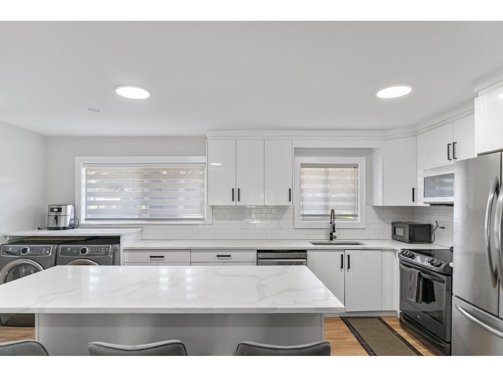 16235 28 Avenue, White Rock, British Columbia  V3Z 0E4 - Photo 12 - R3114844