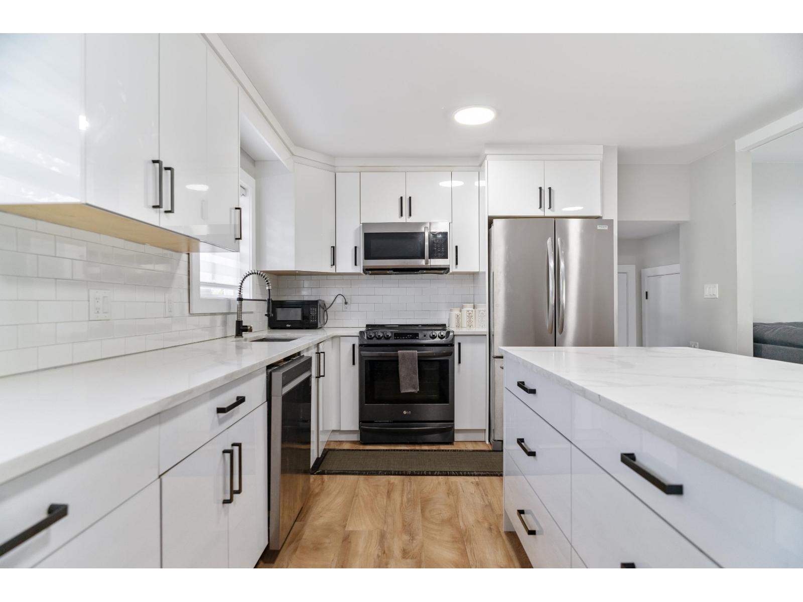 16235 28 Avenue, White Rock, British Columbia  V3Z 0E4 - Photo 11 - R3114844