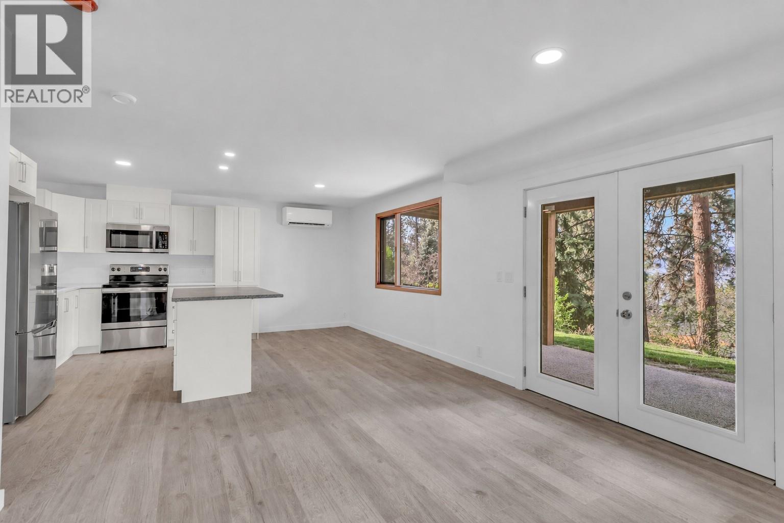 2020 Bennett Road, Kelowna, British Columbia  V1V 2C1 - Photo 39 - 10384305