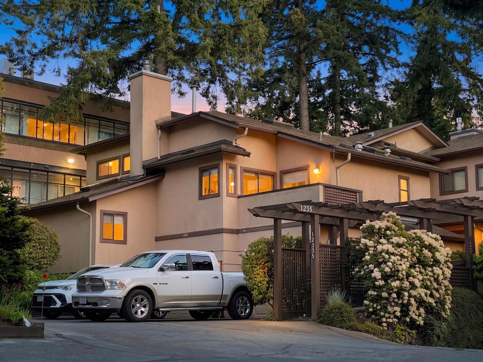 103 12757 16 Avenue, Surrey, British Columbia  V4A 1N2 - Photo 1 - R3114487