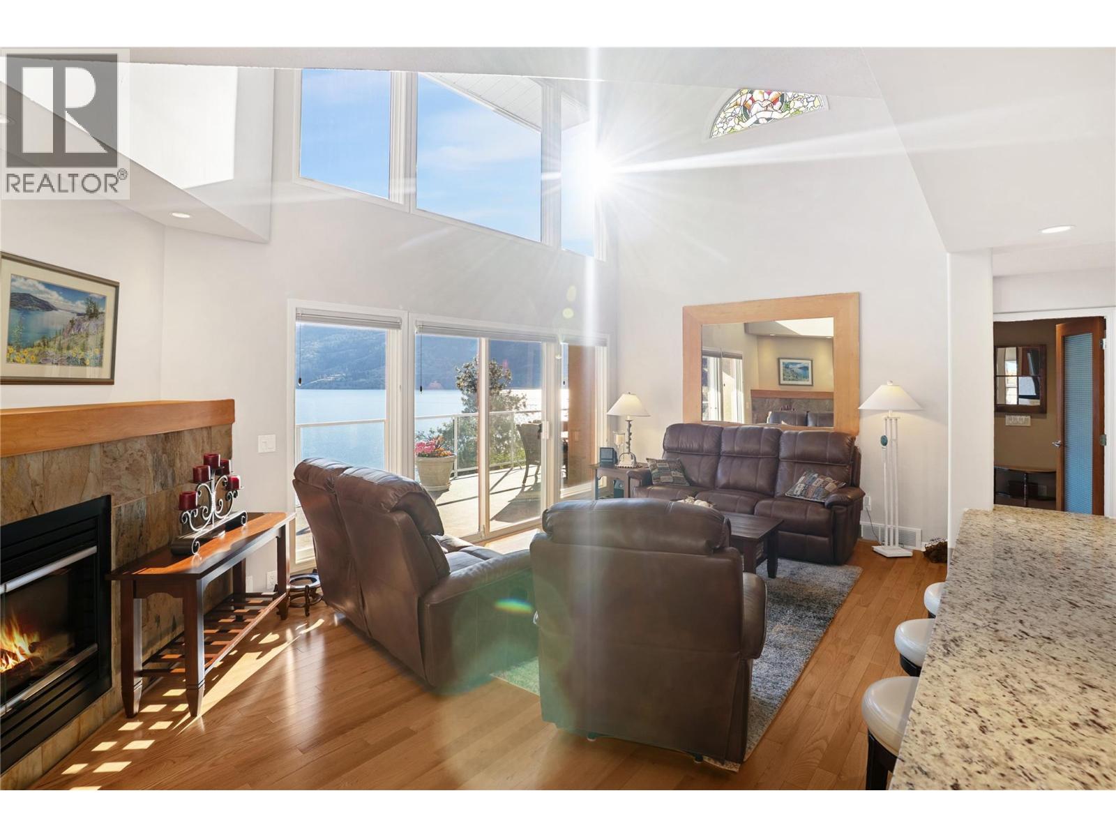 1988 Dewdney Road, Kelowna, British Columbia  V1V 2C3 - Photo 24 - 10384686