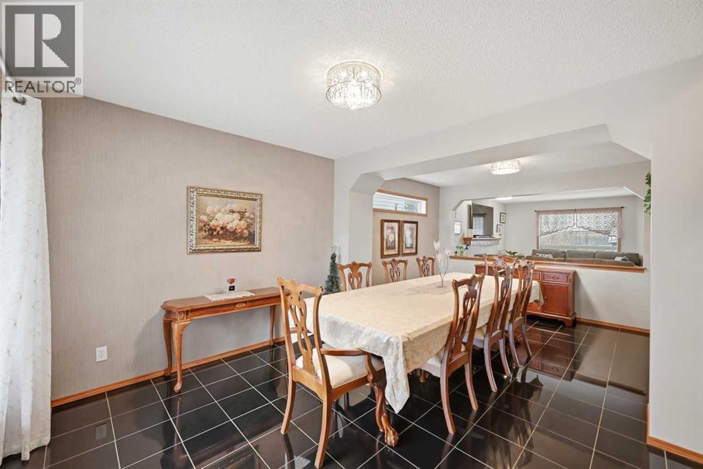 127 Kincora Heights Nw, Calgary, Alberta  T3R 1N9 - Photo 6 - A2302458