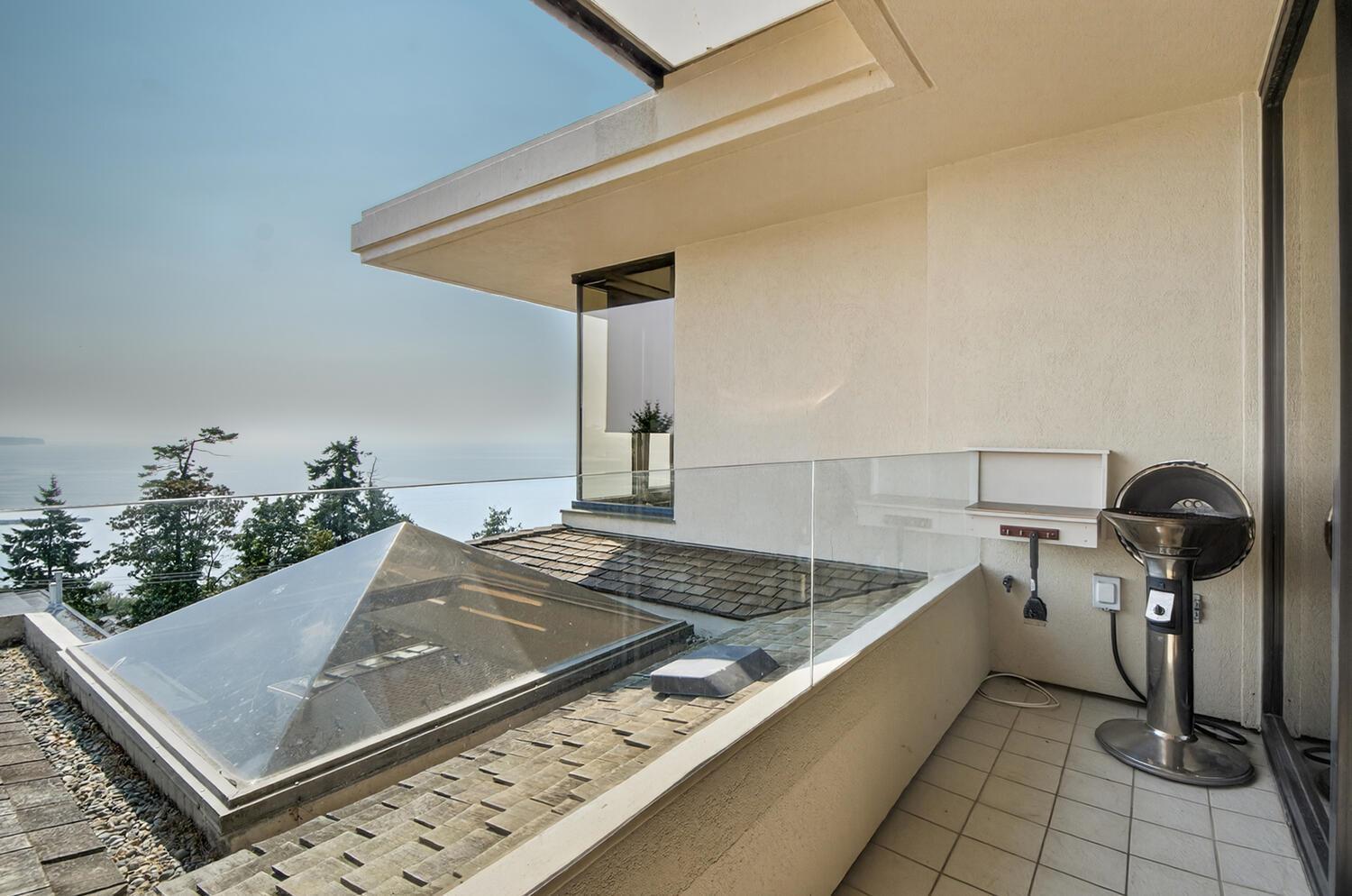 402 15050 Prospect Avenue, White Rock, British Columbia  V4B 2B4 - Photo 26 - R3115407