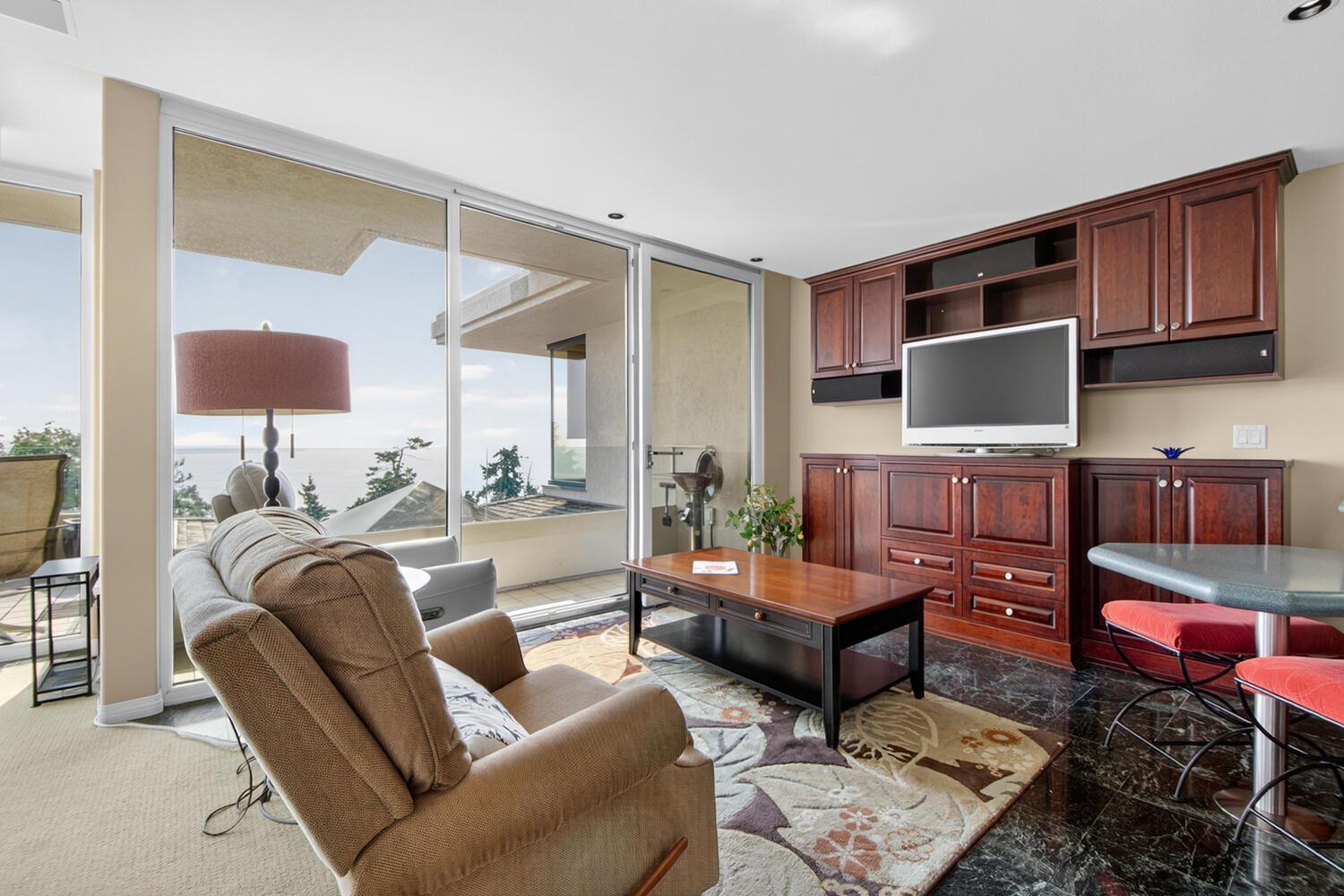 402 15050 Prospect Avenue, White Rock, British Columbia  V4B 2B4 - Photo 8 - R3115407