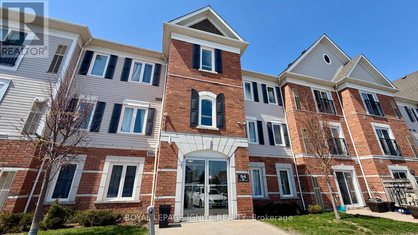209 - 94 ASPEN SPRINGS DRIVE, Clarington, Ontario