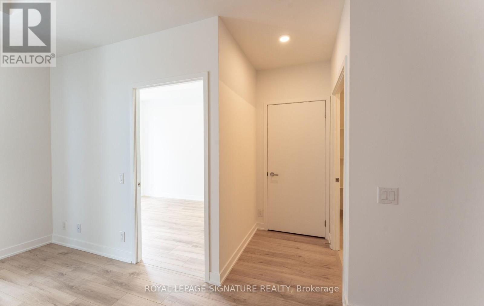 404 - 1660 Bloor Street W, Toronto, Ontario  M6P 1B1 - Photo 16 - W13034154