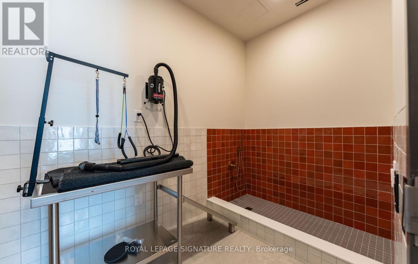 404 - 1660 Bloor Street W, Toronto, Ontario  M6P 1B1 - Photo 40 - W13034154