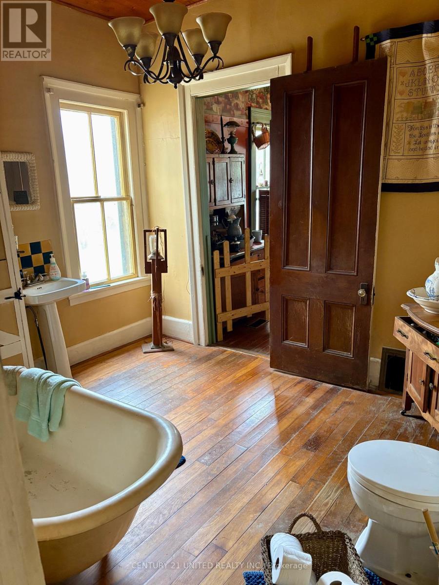 3756 Burnham Street, Hamilton Township, Ontario  K9A 4J9 - Photo 19 - X12690252