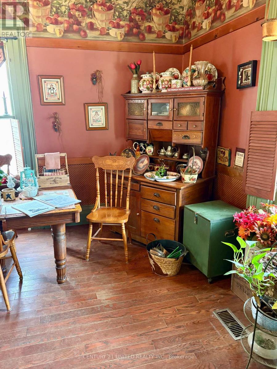 3756 Burnham Street, Hamilton Township, Ontario  K9A 4J9 - Photo 14 - X12690252