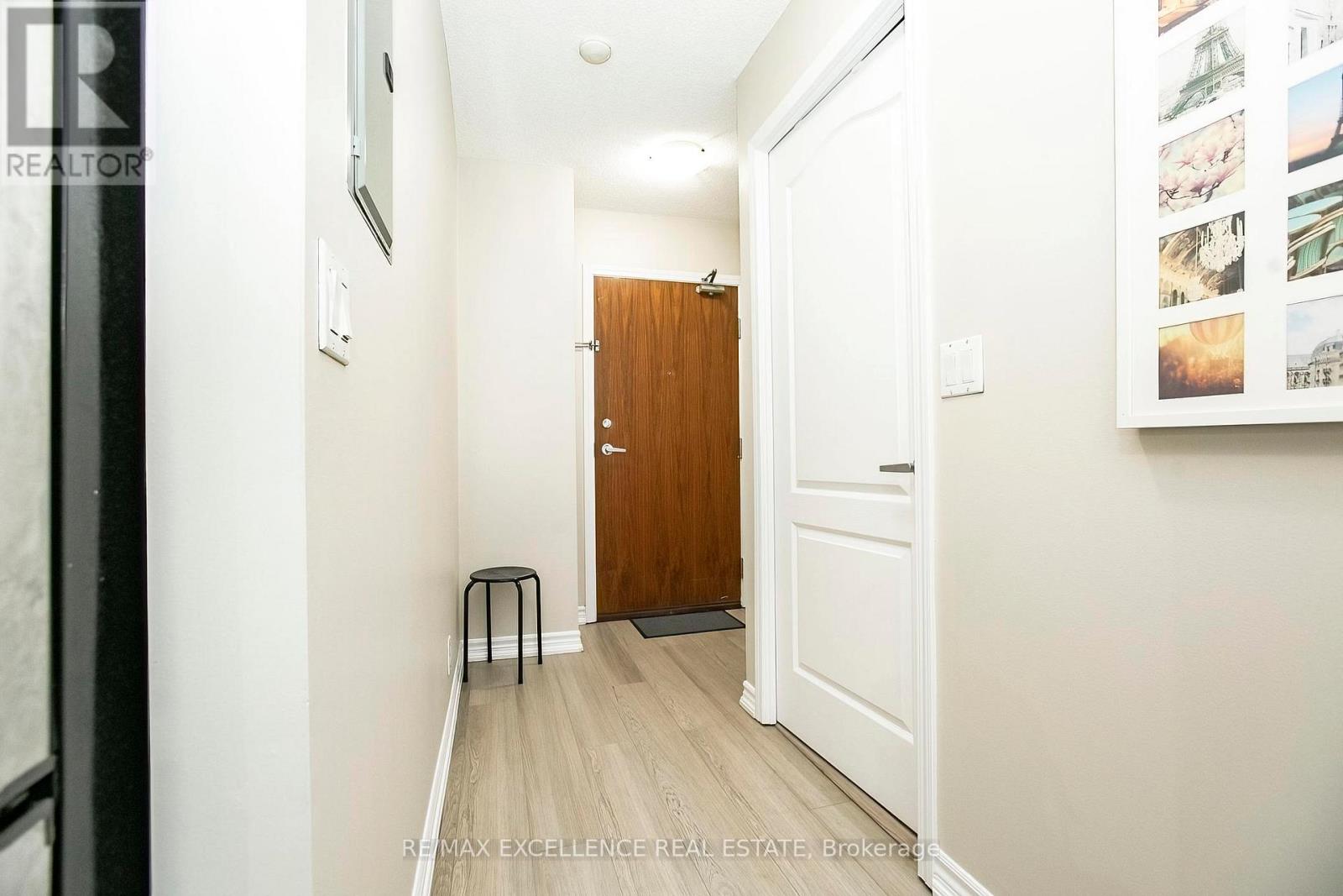 2102 - 33 Elm Drive, Mississauga, Ontario  L5B 4L2 - Photo 15 - W13038512