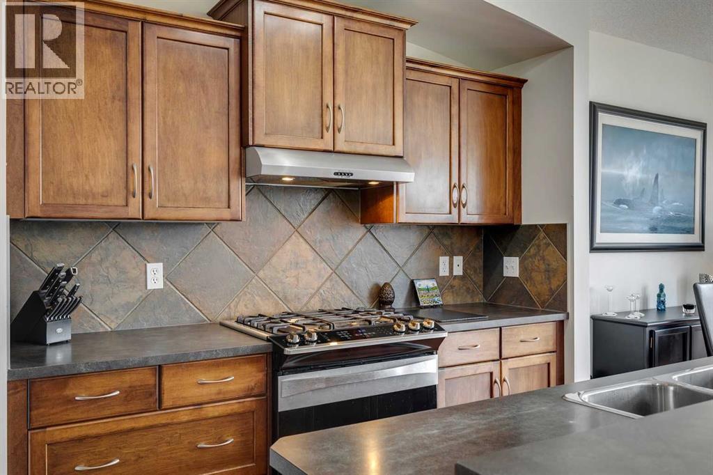 15 Copperfield Close SE, Calgary, Alberta  T2Z 4L2 - Photo 6 - A2278371