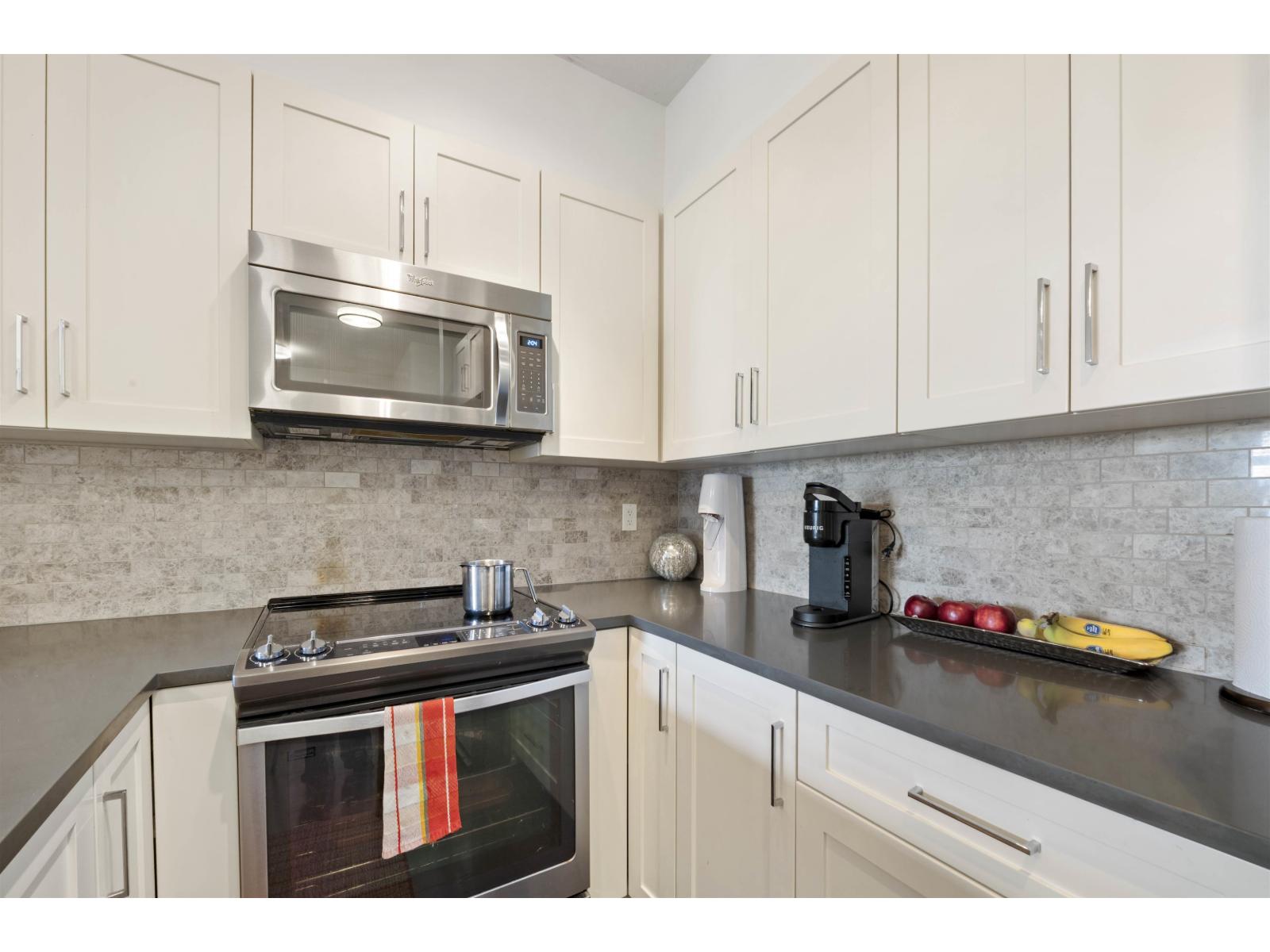 510 2855 156 Street, Surrey, British Columbia  V3Z 3Y3 - Photo 10 - R3115360