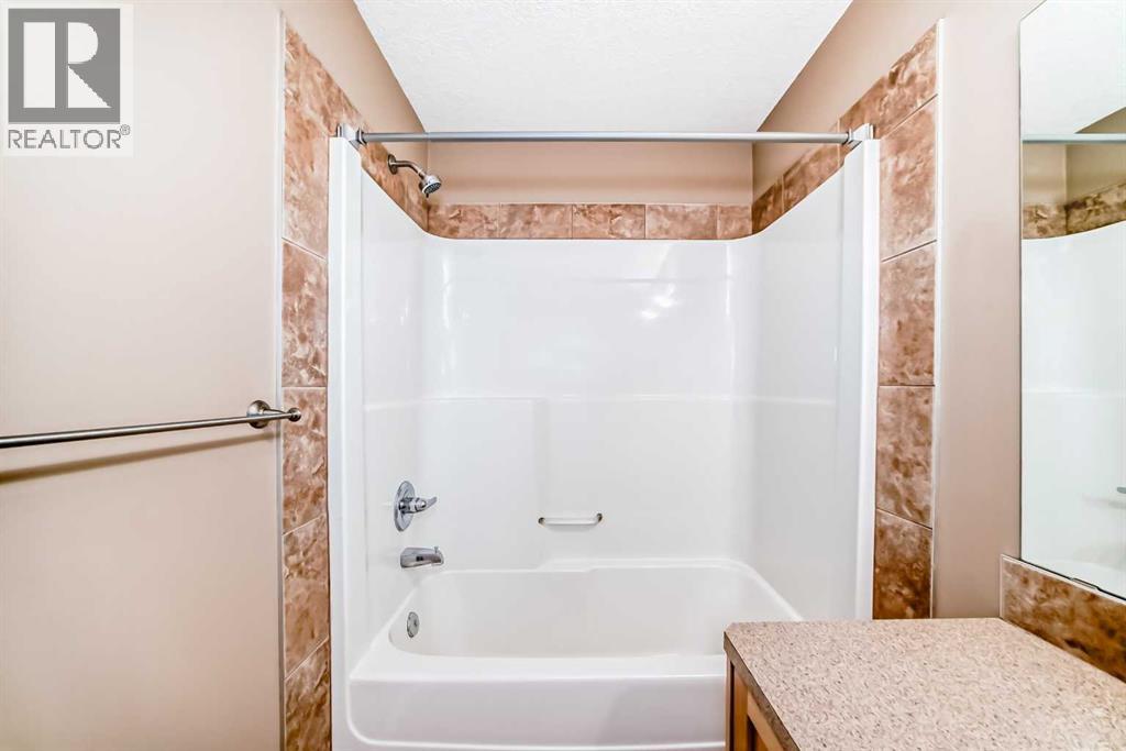 207, 620 Luxstone Landing SW, Airdrie, Alberta  T4B 0B5 - Photo 27 - A2291301