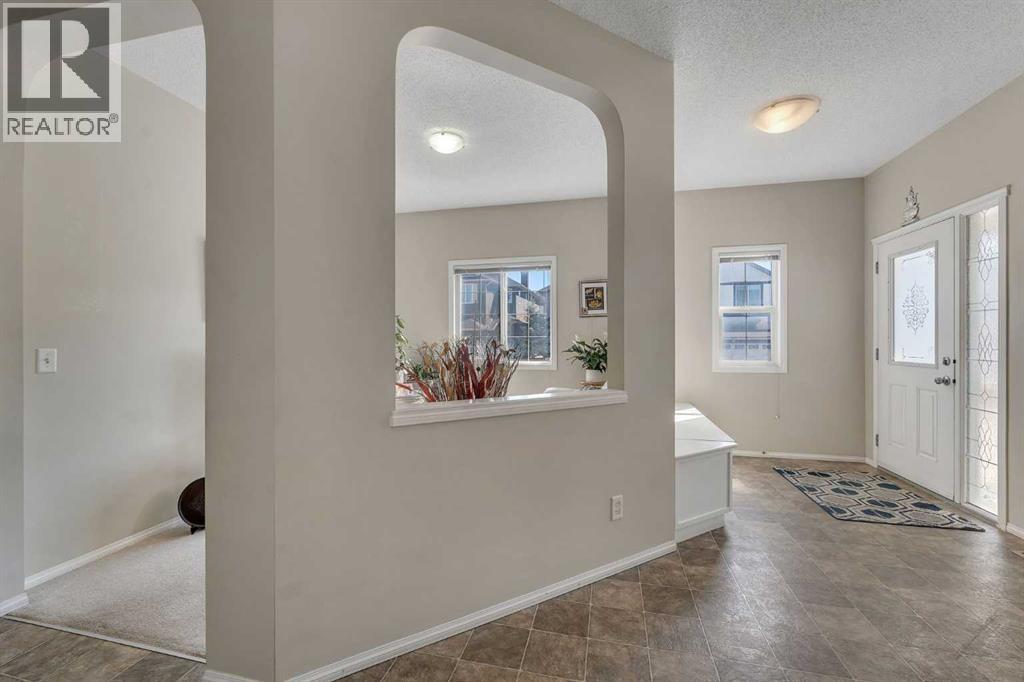 149 Saddlecrest Green NE, Calgary, Alberta  T3J 5N3 - Photo 12 - A2303890