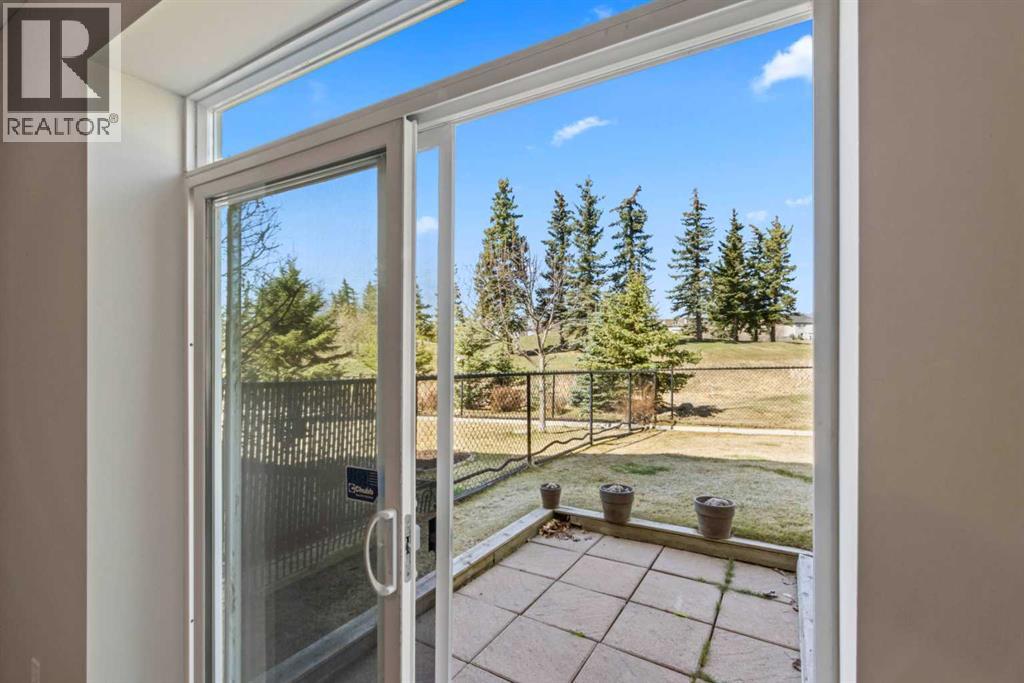351 Crystal Green Rise, Okotoks, Alberta  T1S 2N6 - Photo 32 - A2304445
