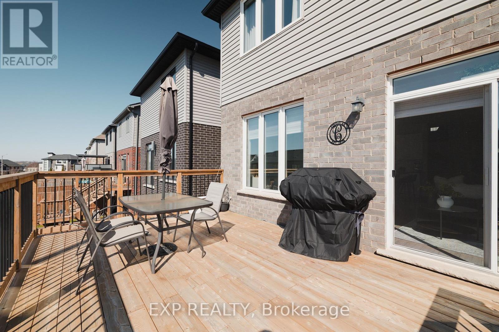 38 Sportsman Hil Street, Kitchener, Ontario  N2H 5T3 - Photo 33 - X13038448