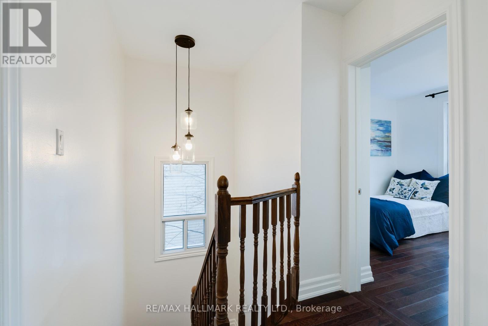 129 Woodfield Road, Toronto, Ontario  M4L 2W5 - Photo 11 - E12991178