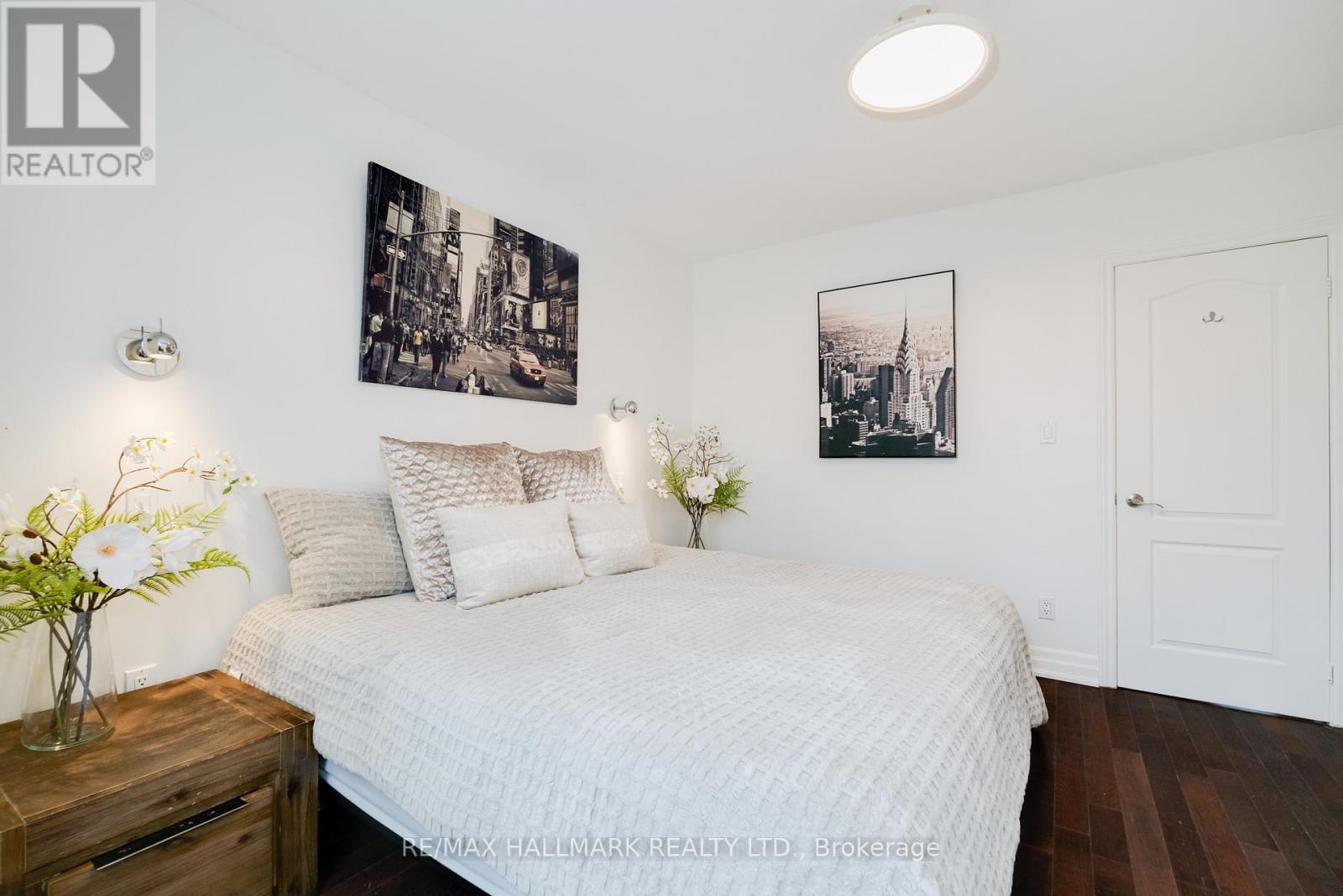 129 Woodfield Road, Toronto, Ontario  M4L 2W5 - Photo 13 - E12991178