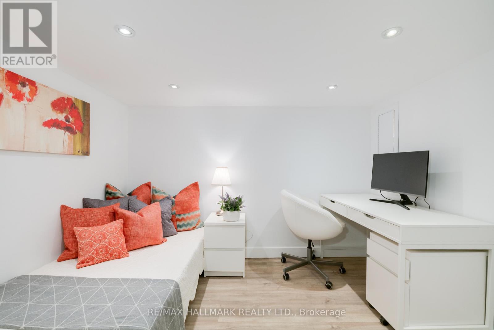 129 Woodfield Road, Toronto, Ontario  M4L 2W5 - Photo 29 - E12991178