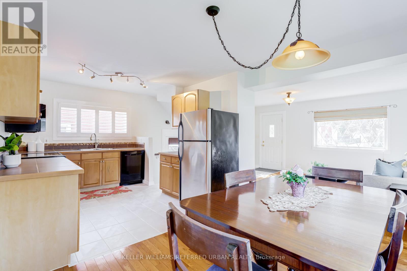 569 Masson Street, Oshawa, Ontario  L1G 5A2 - Photo 14 - E13038428