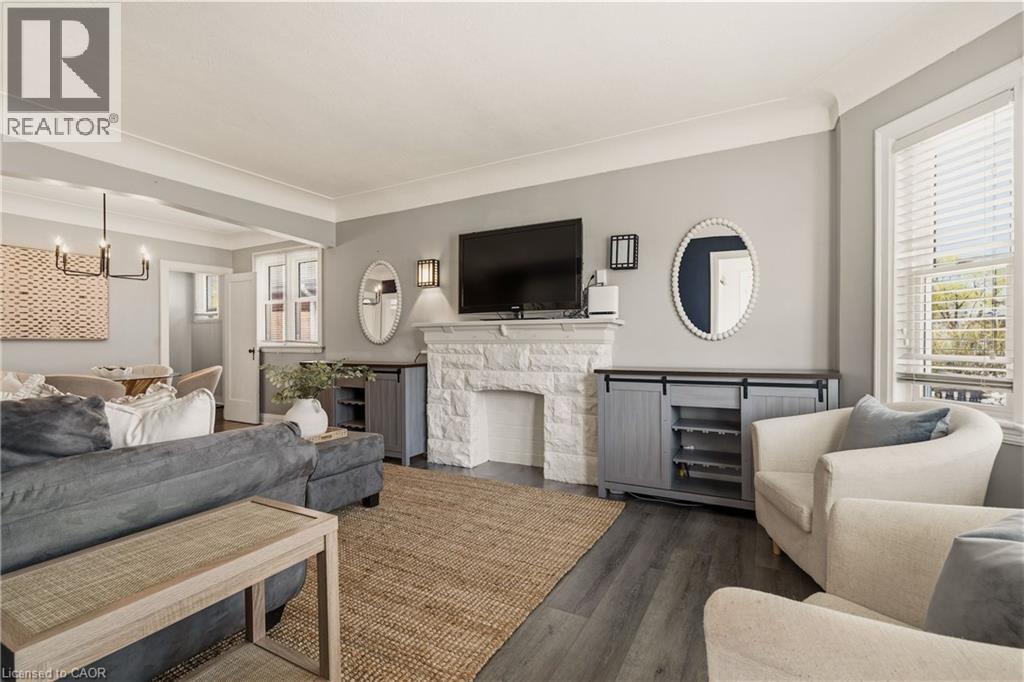 148 Huxley Avenue S, Hamilton, Ontario  L8K 2R1 - Photo 4 - 40823446