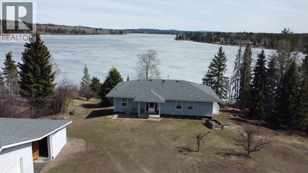 2448 Clara Road, 150 Mile House, British Columbia  V0K 2G0 - Photo 2 - R3097640