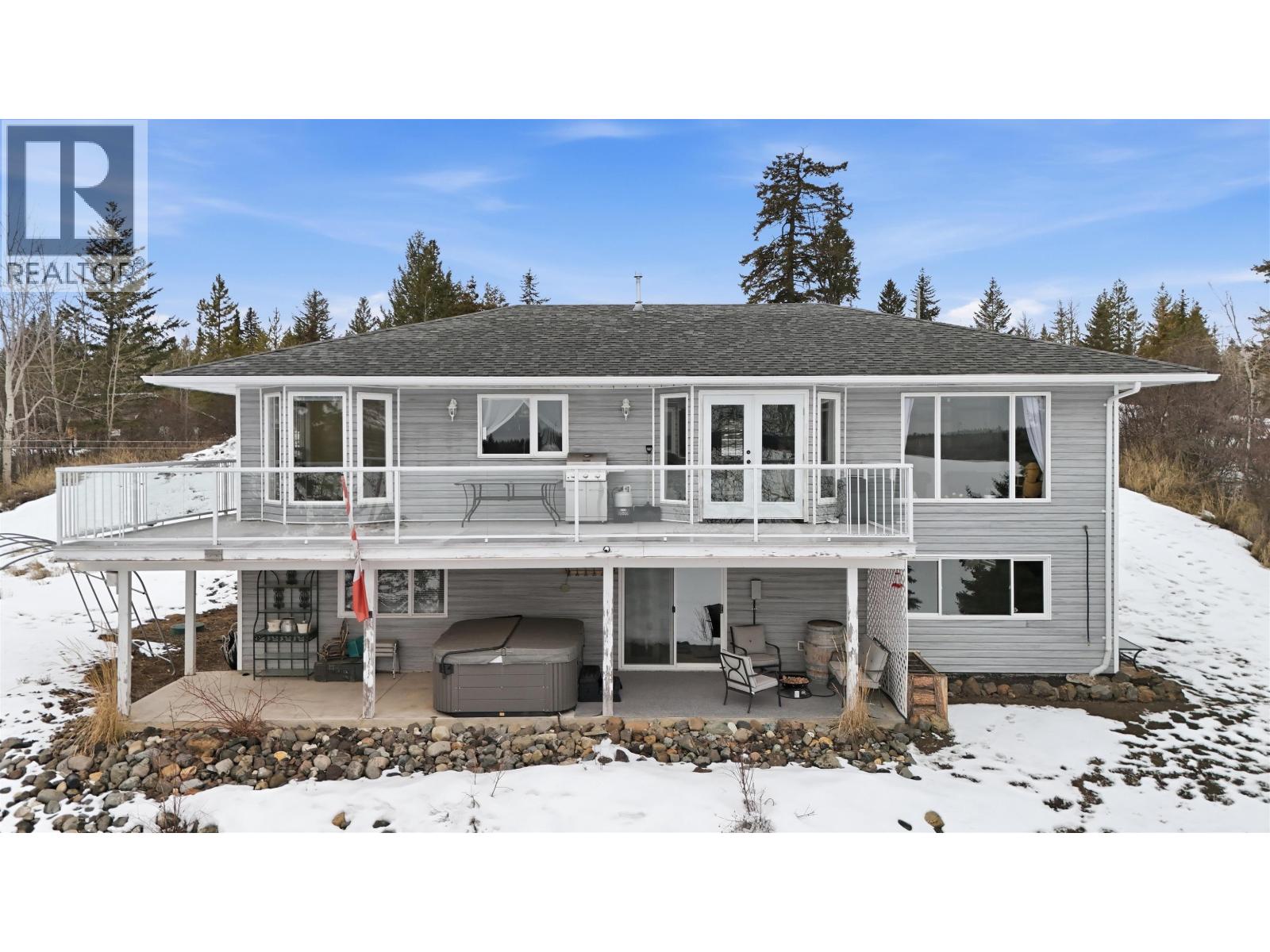 2448 Clara Road, 150 Mile House, British Columbia  V0K 2G0 - Photo 4 - R3097640