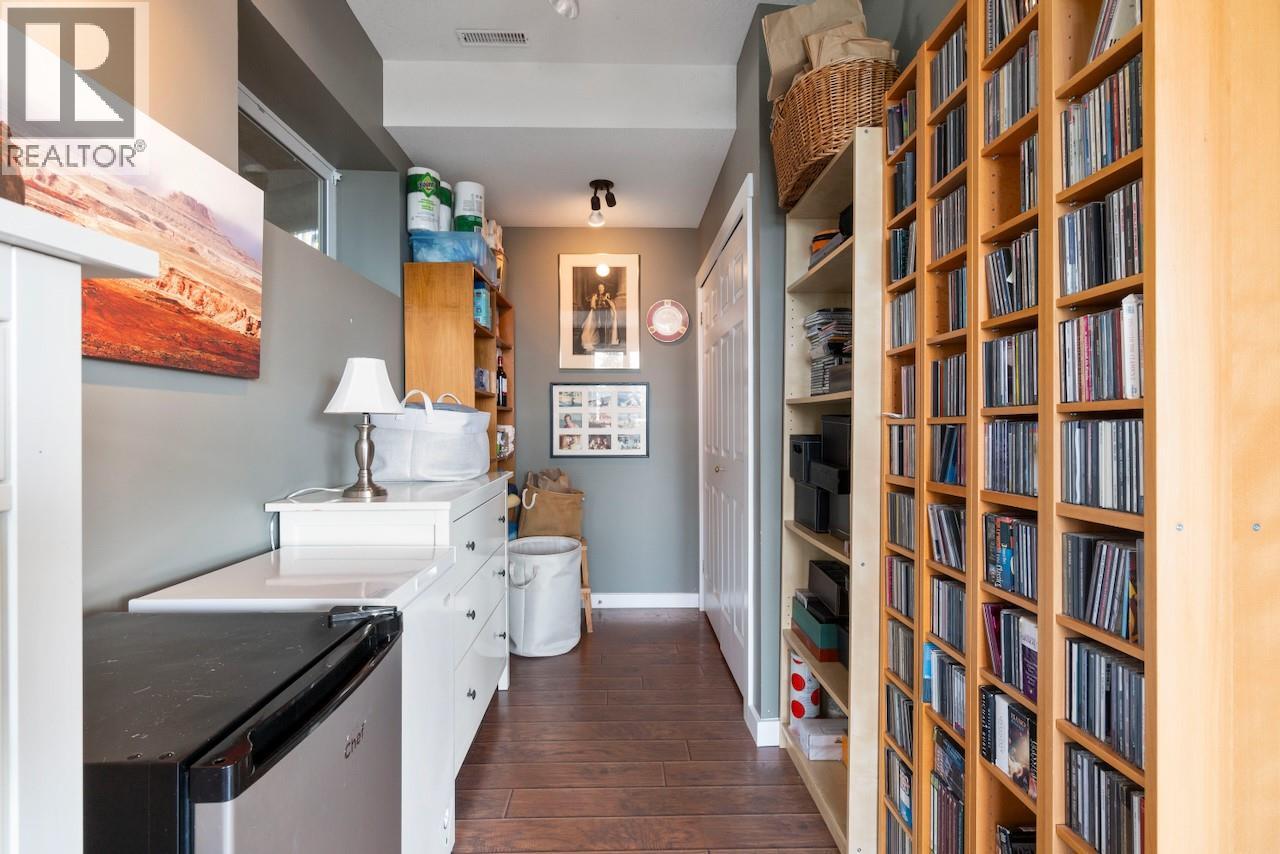 7660 Lichen Road, Anglemont, British Columbia  V0E 1M8 - Photo 41 - 10384254