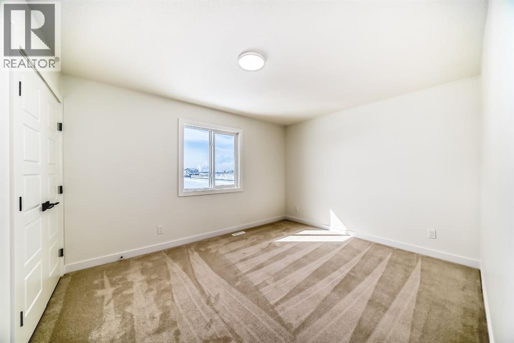 122 Waterstone Way, Chestermere, Alberta  T1X 2Z1 - Photo 27 - A2297783