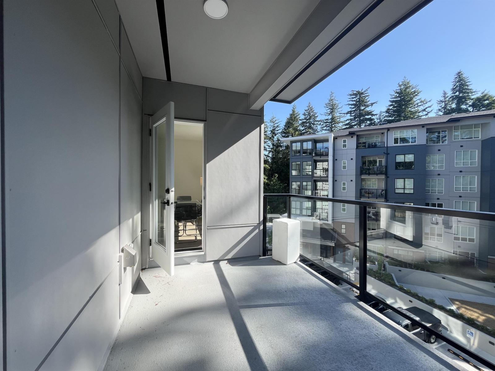 416 3528 146a Street, Surrey, British Columbia  V4P 0H4 - Photo 8 - R3115216