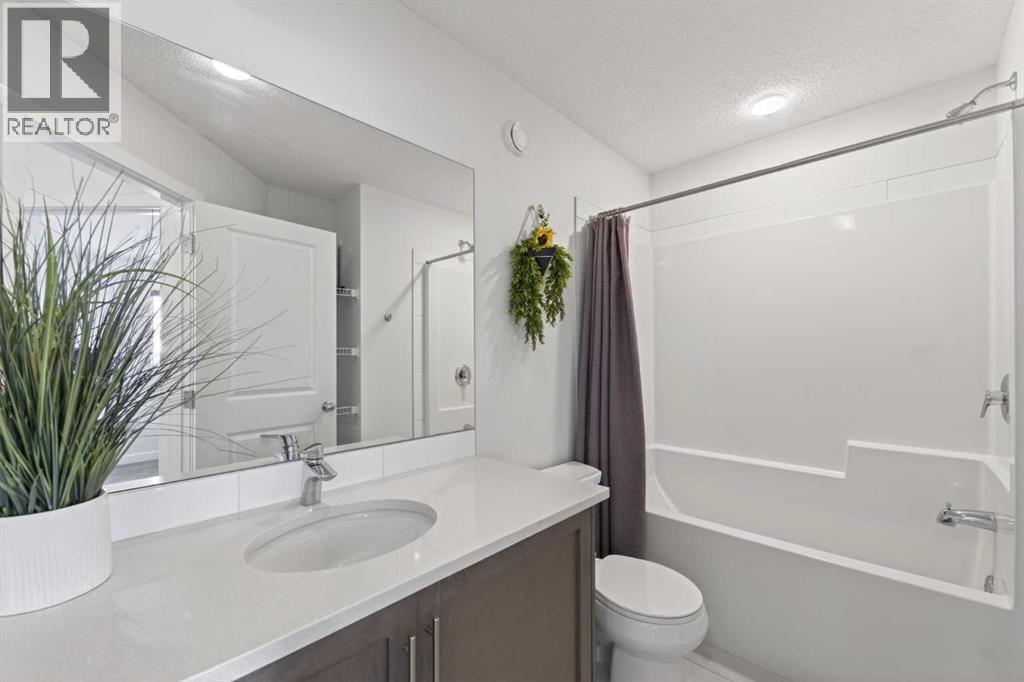 29 Carringvue Way Nw, Calgary, Alberta  T3P 1K9 - Photo 19 - A2298221