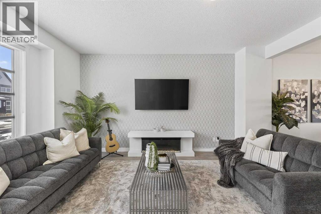 29 Carringvue Way Nw, Calgary, Alberta  T3P 1K9 - Photo 5 - A2298221