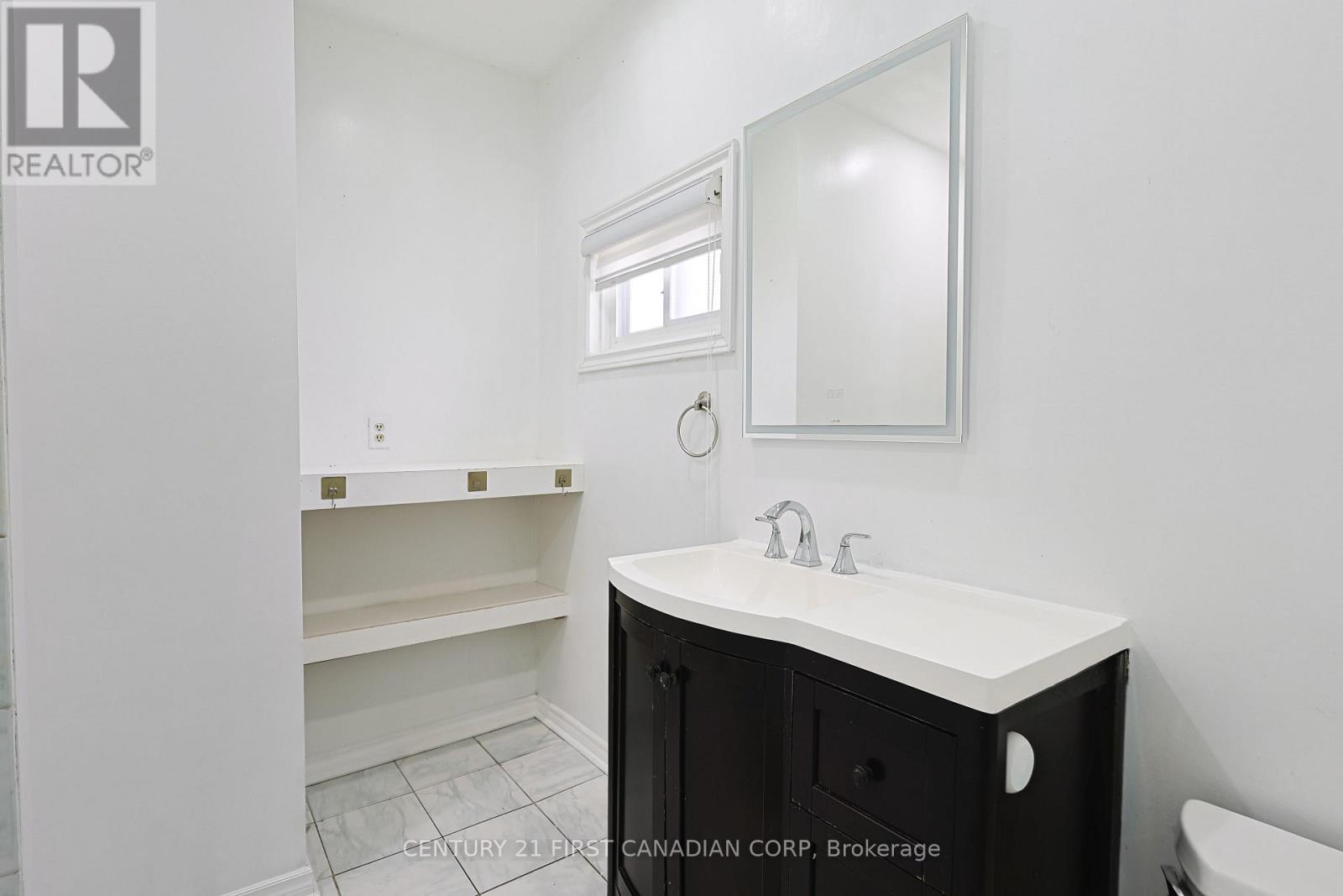 201 Emerson Avenue, London South, Ontario  N5Z 3L5 - Photo 15 - X13038528