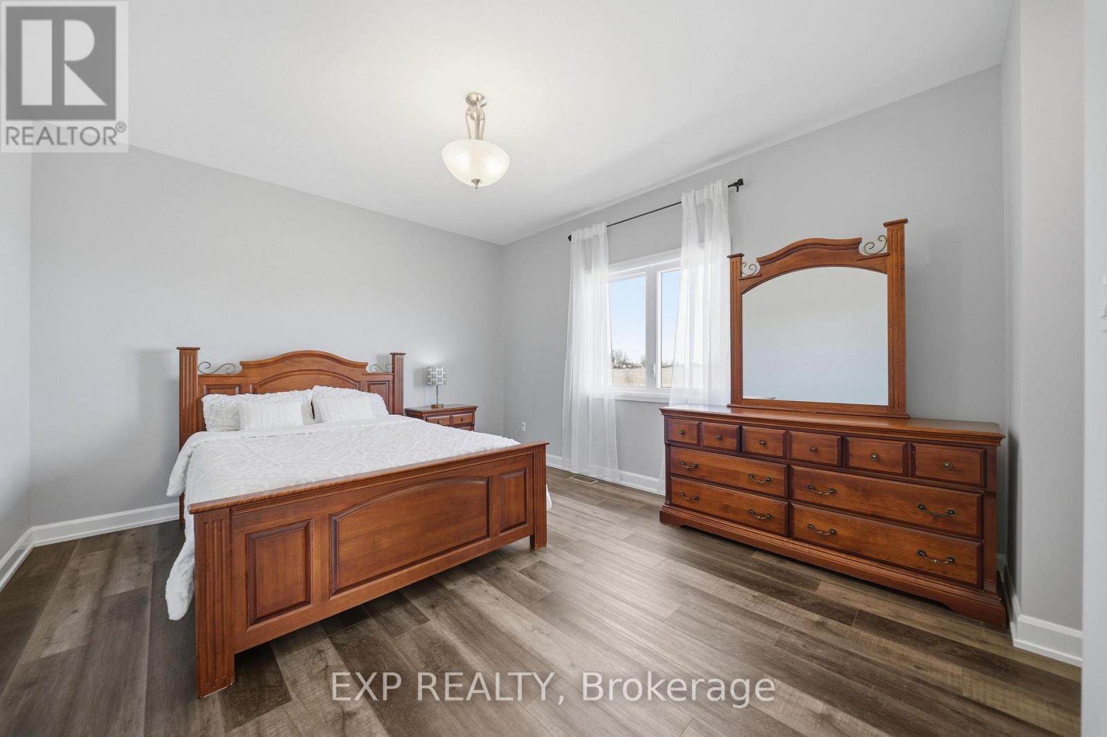 451 Lancaster Lane, North Dundas, Ontario  K0C 2K0 - Photo 13 - X13038530