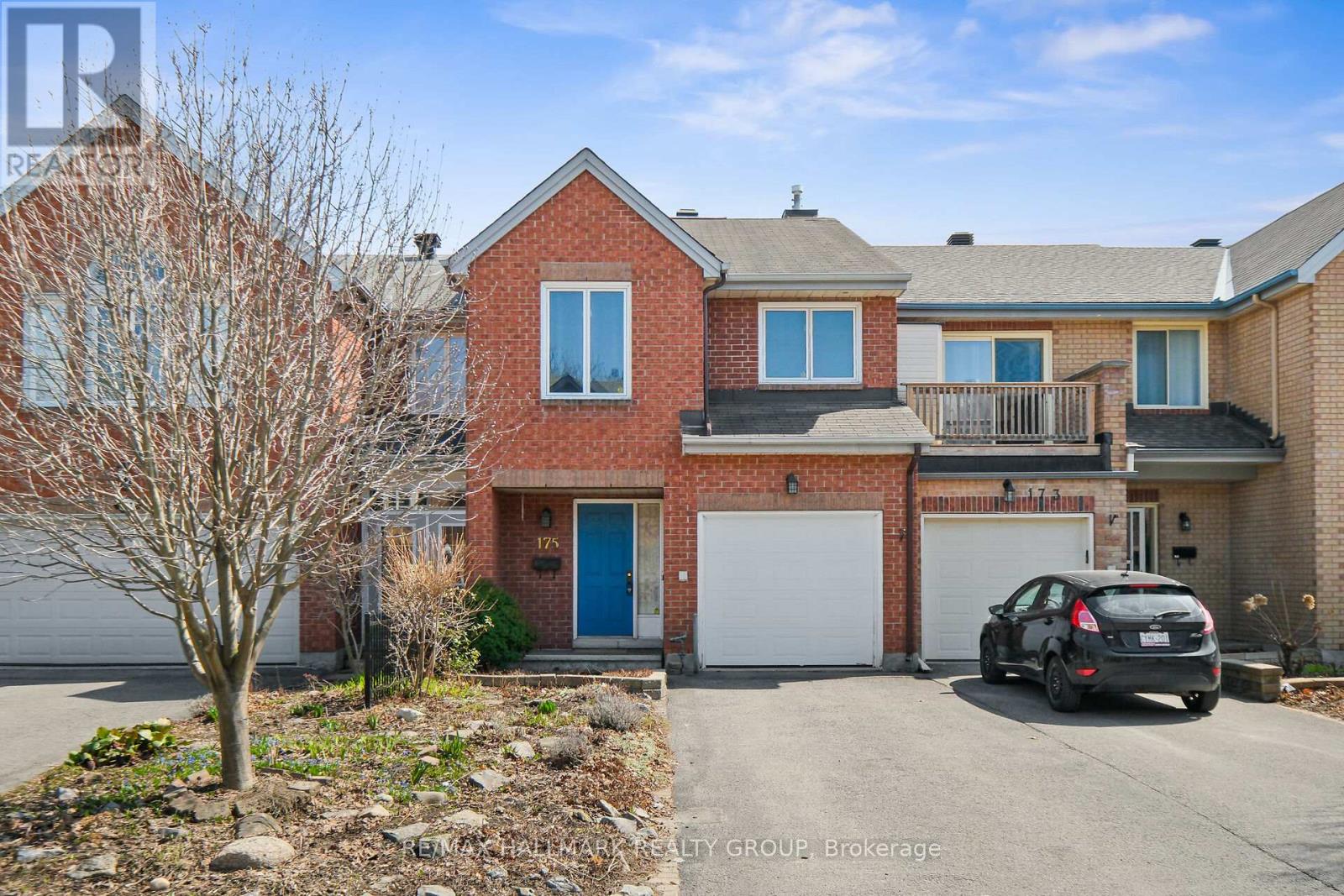 175 DUNBARTON COURT, Ottawa, Ontario