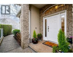 2 915 FORT FRASER RISE, Port Coquitlam, British Columbia