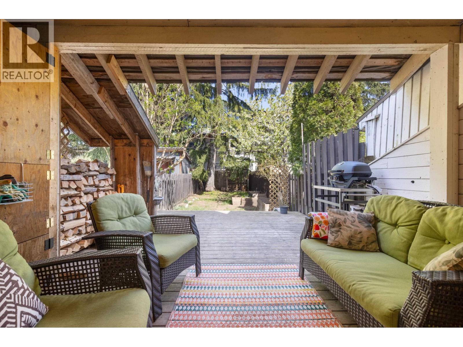 3 1470 Laurel Street, Pemberton, British Columbia  V0N 2L1 - Photo 12 - R3115382