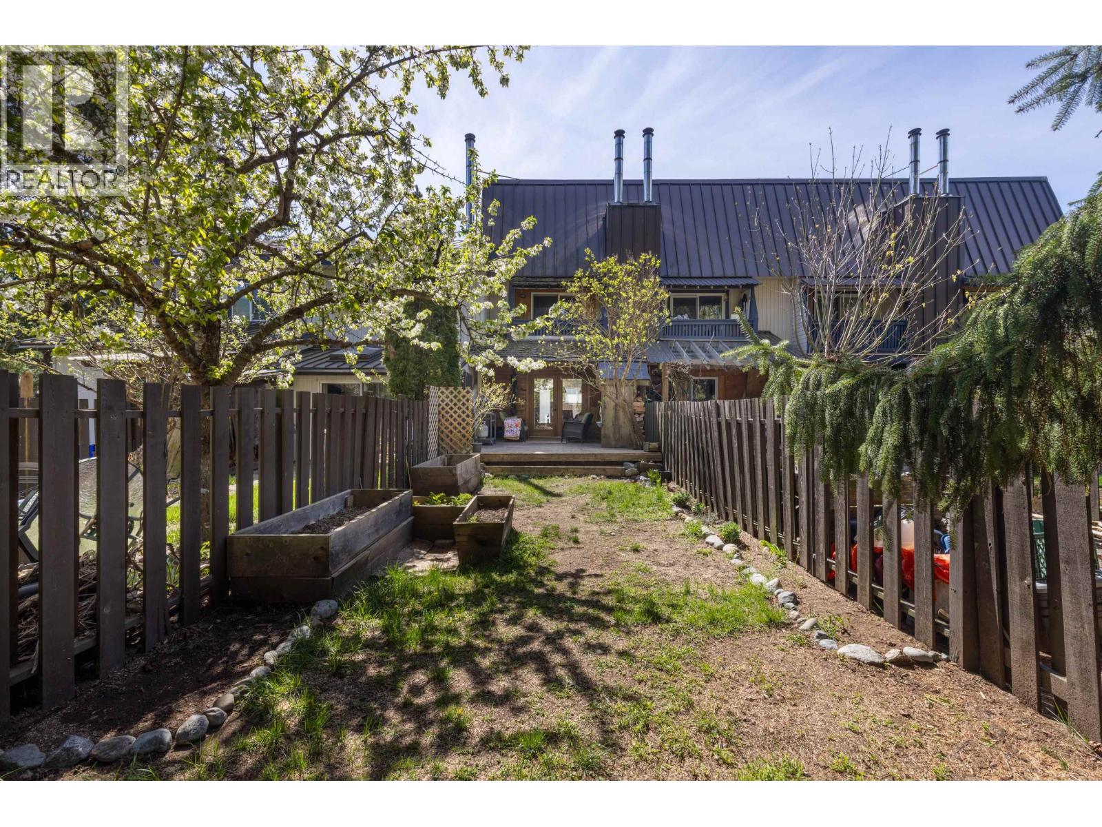 3 1470 Laurel Street, Pemberton, British Columbia  V0N 2L1 - Photo 24 - R3115382