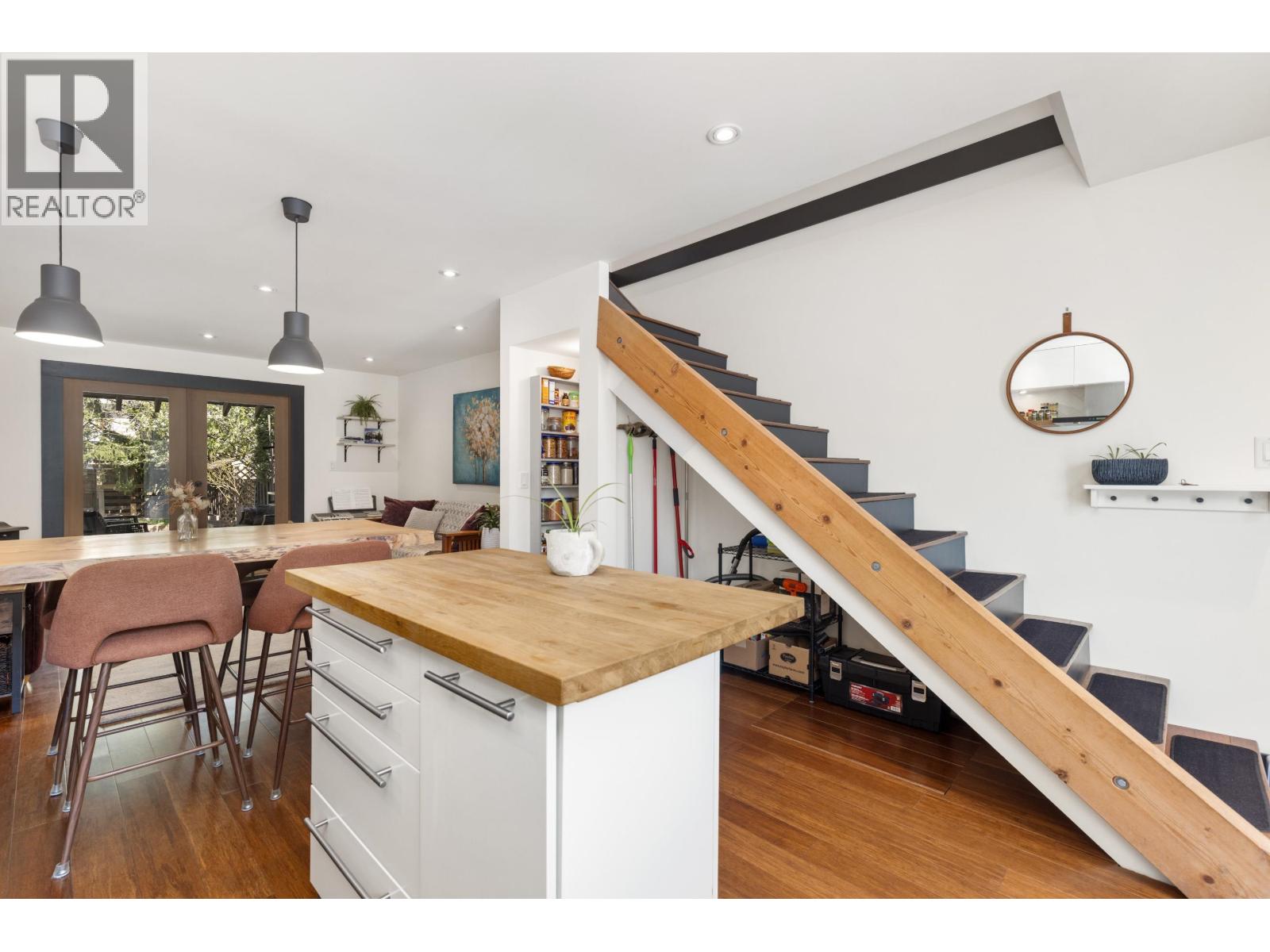 3 1470 Laurel Street, Pemberton, British Columbia  V0N 2L1 - Photo 8 - R3115382