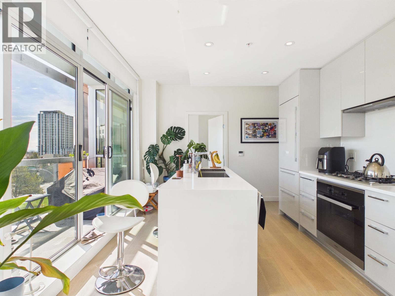 404 5289 Cambie Street, Vancouver, British Columbia  V5Z 0J5 - Photo 11 - R3115409